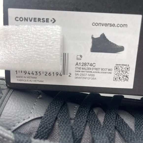 Converse Men’s
CTAS MALDEN STREET BOOT MID DARK MATTER/BLACK/BLOODSTONE Sneakers - Picture 16 of 16